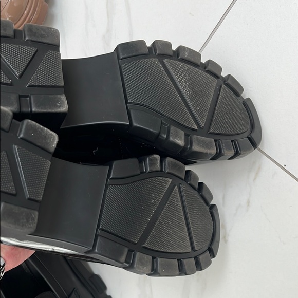 Stylish JustFab Loafers - Black and Brown- Size 11 EUC - Picture 8 of 10